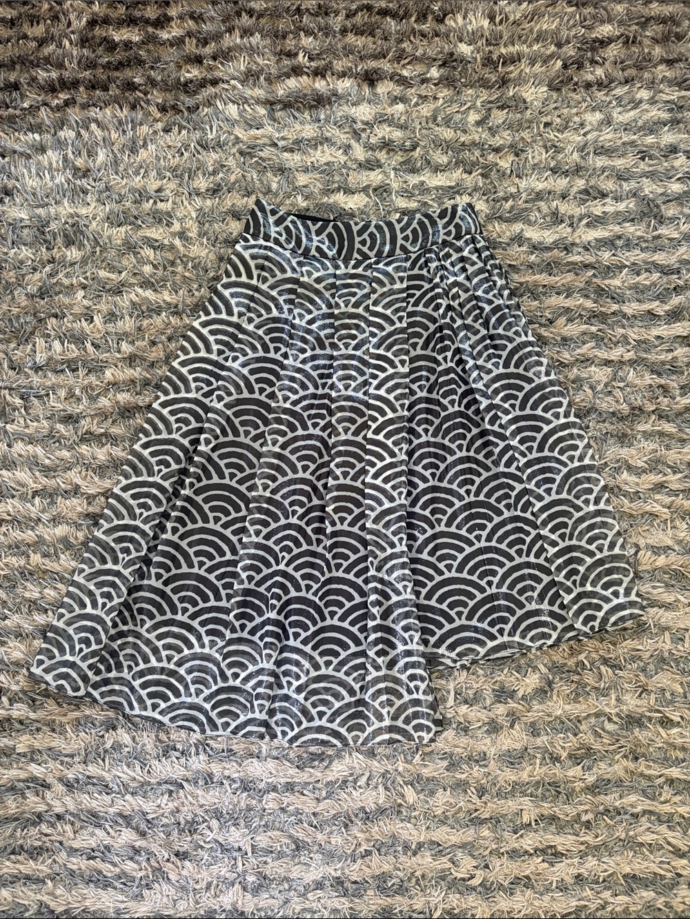 WHIT Silk Blend Metallic Pleated High Low Midi Skirt Geometric Wave Print Size 2